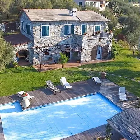 Σπίτι διακοπών Gorgeous In With House Sea View Cogorno