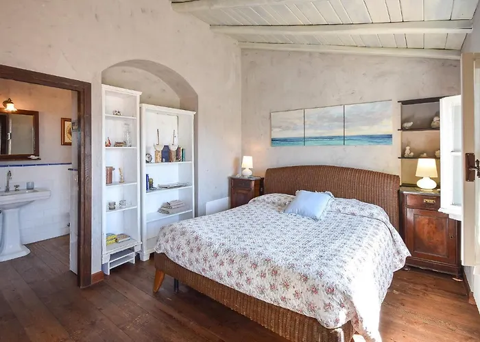 Pet Friendly In With Wifi Cogorno