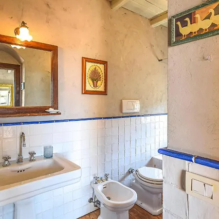Hébergement de vacances Gorgeous In With House Sea View Cogorno